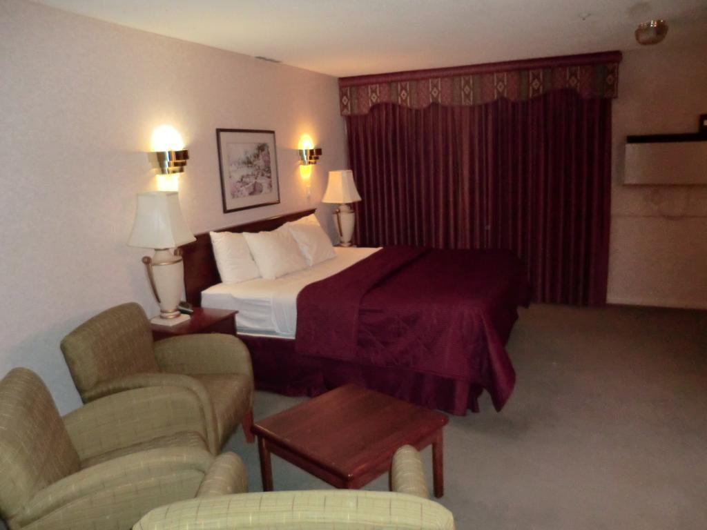Ramada By Wyndham Abbotsford Hotel Værelse billede