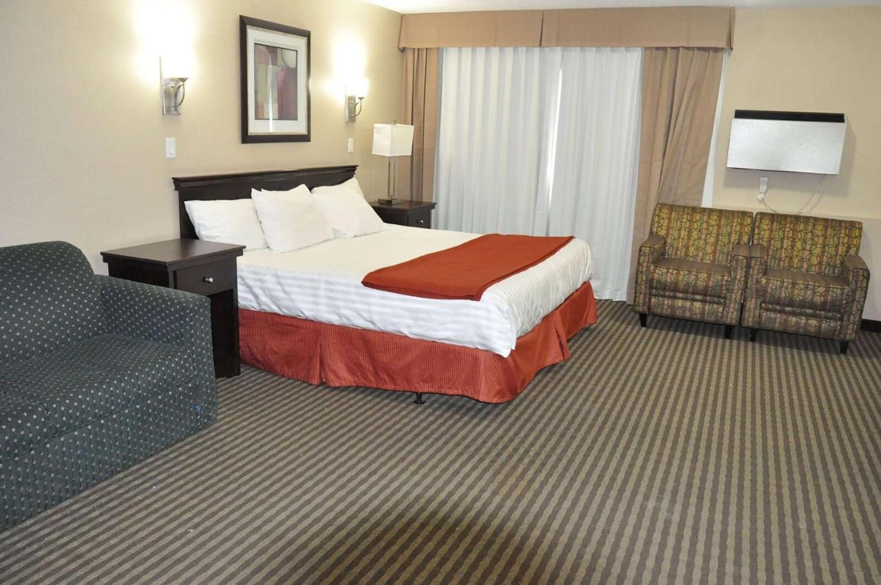 Ramada By Wyndham Abbotsford Hotel Eksteriør billede